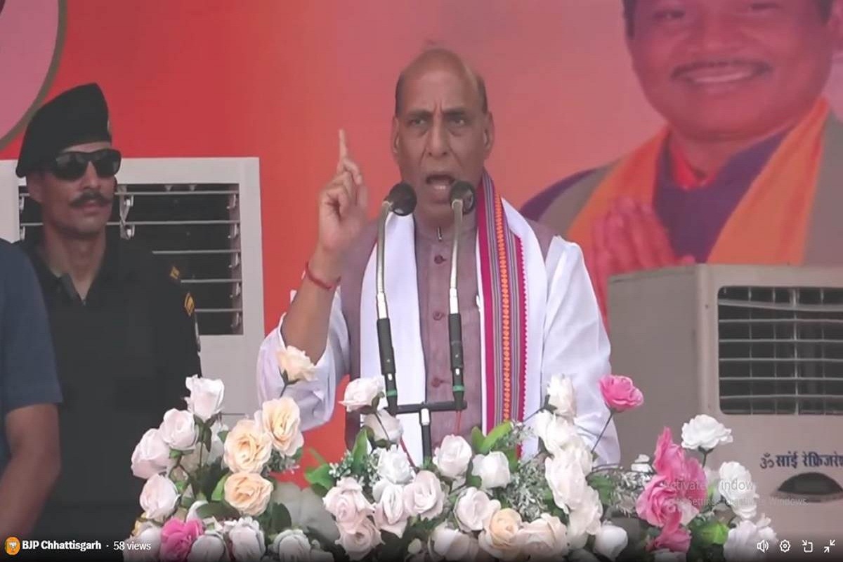 Rajnath Singh Live in CG: पाकिस्तान भी पहले भारत को आंख दिखाती थी, PM मोदी ने
किया करिश्मा…दहाड़ उठे राजनाथ सिंह